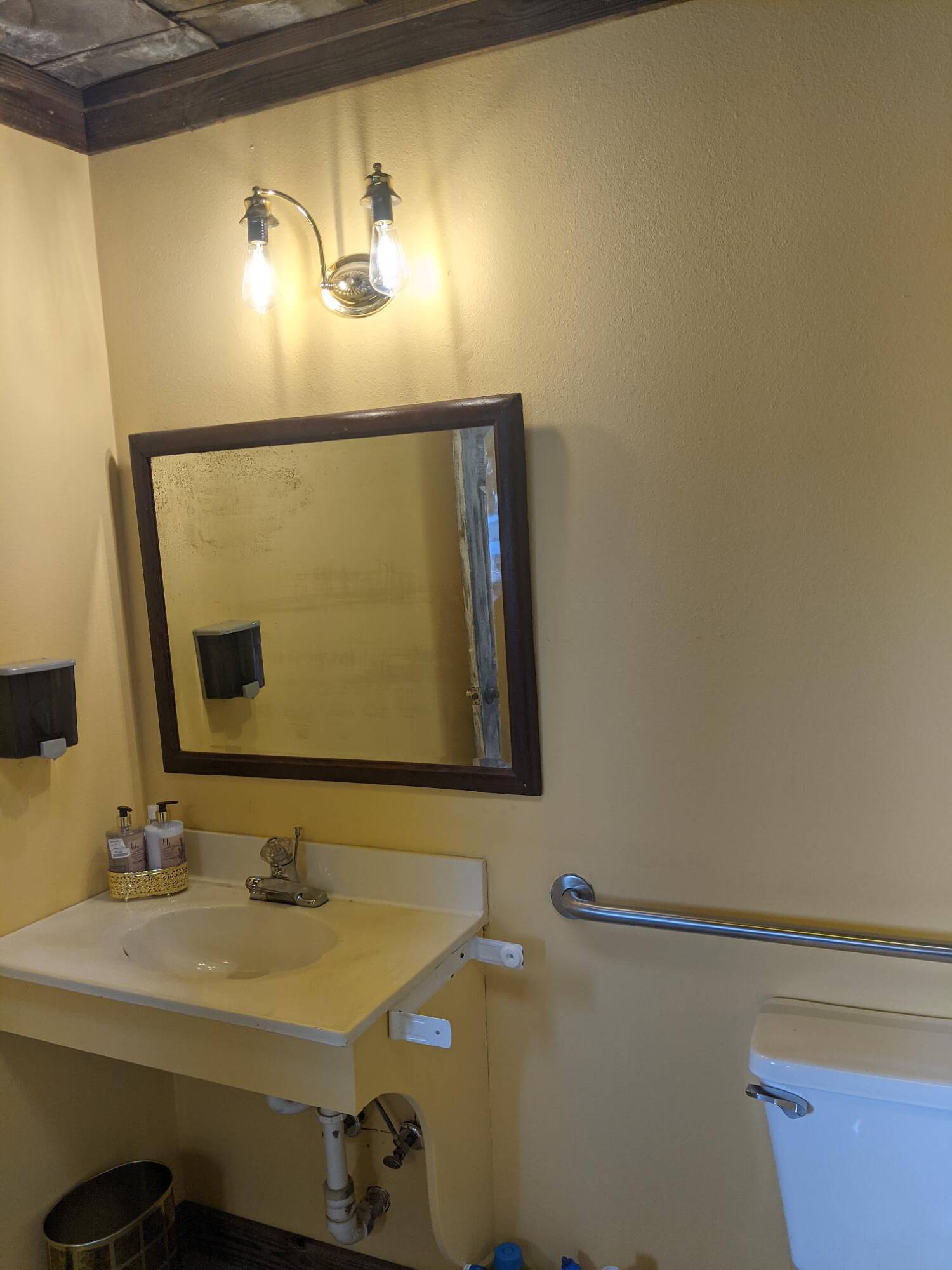 Commercial Property for Sale in Jackson Louisiana 70748